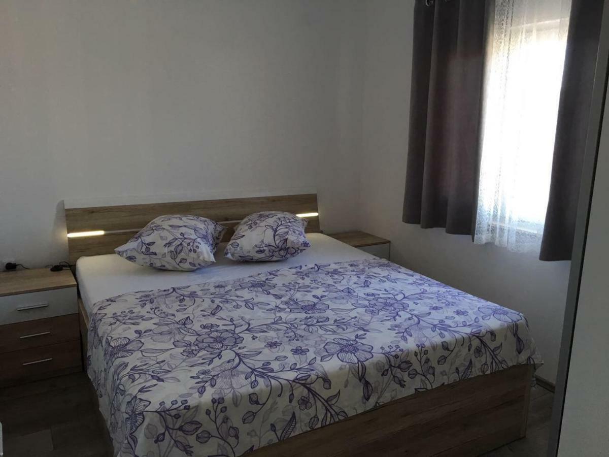 Apartman Ana Trogir Exterior foto